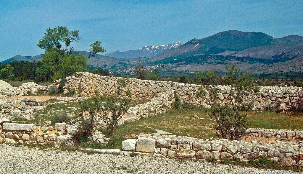 Peltuinum in Prata d'Ansidonia