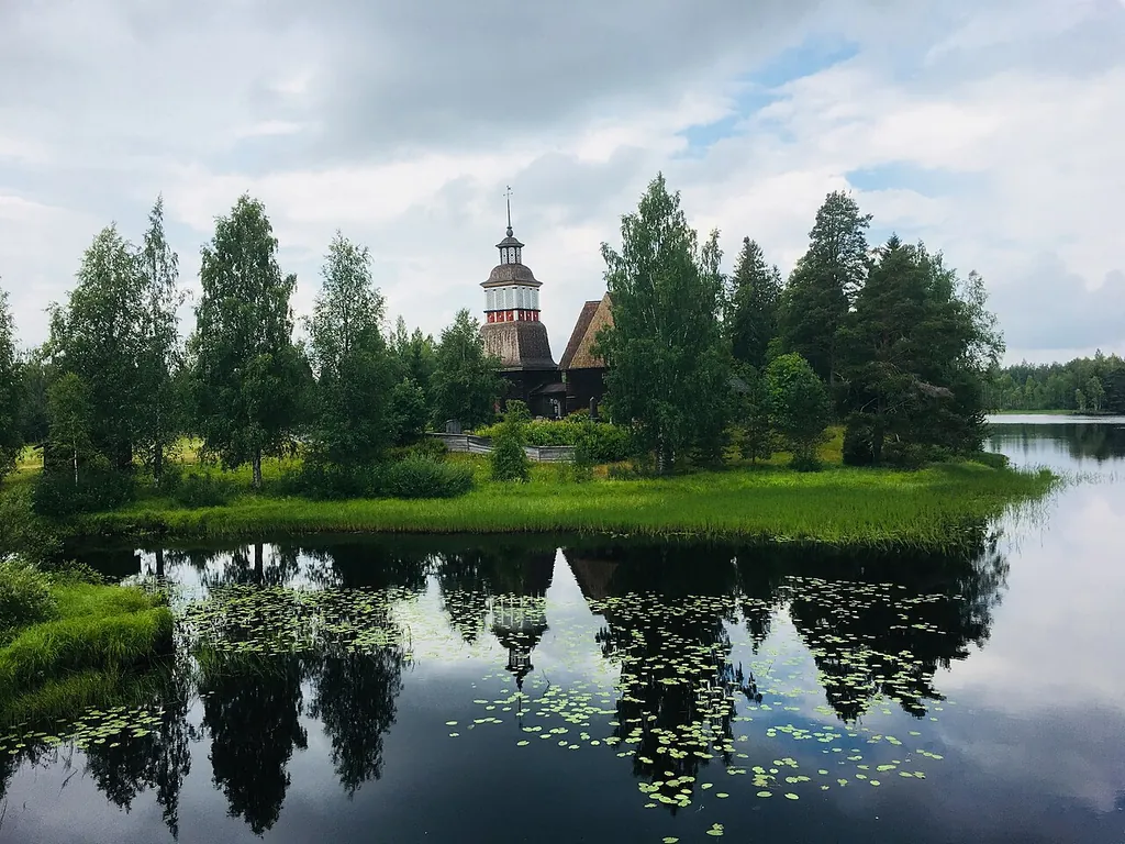 Petäjäveden vanha kirkko in Petäjävesi – Kuva 4/9