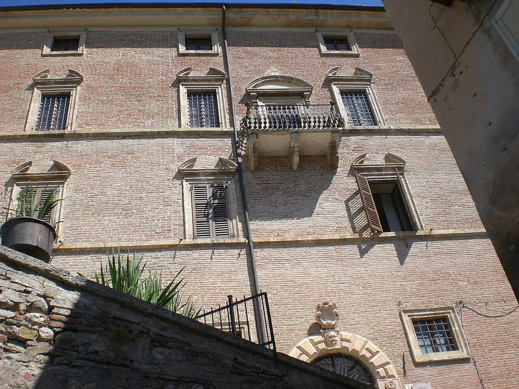 Pinacoteca civica Fortunato Duranti in Montefortino