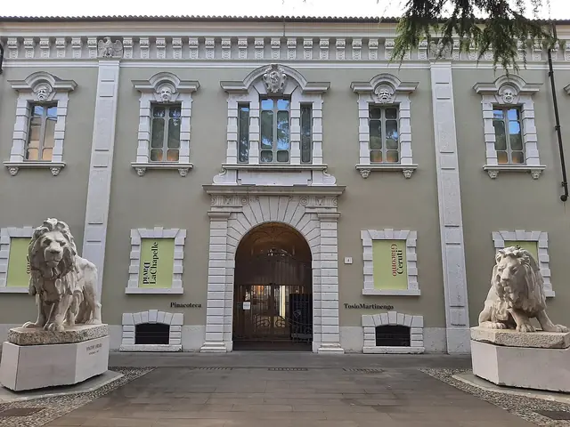 Pinacoteca Tosio Martinengo in Brescia – Bild 2 von 6