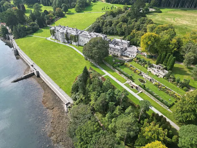 Plas Newydd House and Garden in Llanfairpwll – Photo 2 of 4
