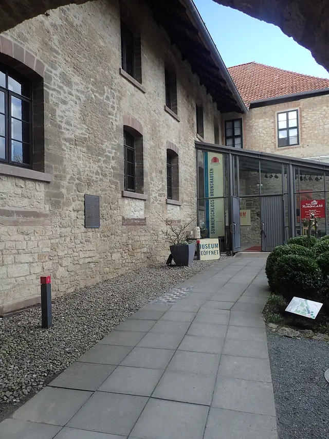 Portal zur Geschichte in Bad Gandersheim – Foto 2 van 7