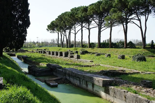 Porto fluviale (via Sacra) in Aquileia