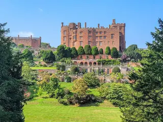 Powis Castle and Garden in Welshpool – Photo 3 of 10