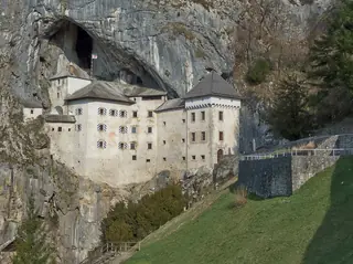 Predjamski grad in Postojna