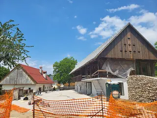 Prešernova rojstna hiša in Vrba – Photo 3 of 3