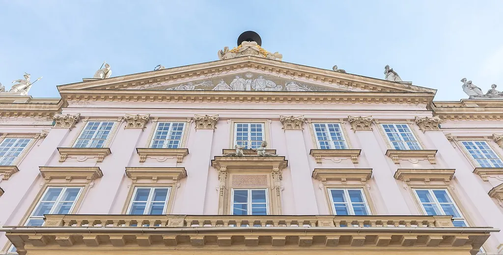 Primaciálny palác in Bratislava – Photo 8 of 8