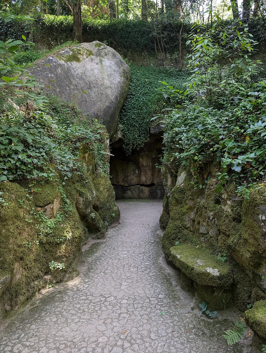 Quinta da Regaleira in Sintra – Photo 6 of 10