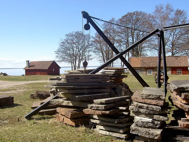 Råbäcks mekaniska stenhuggeri in Hällekis