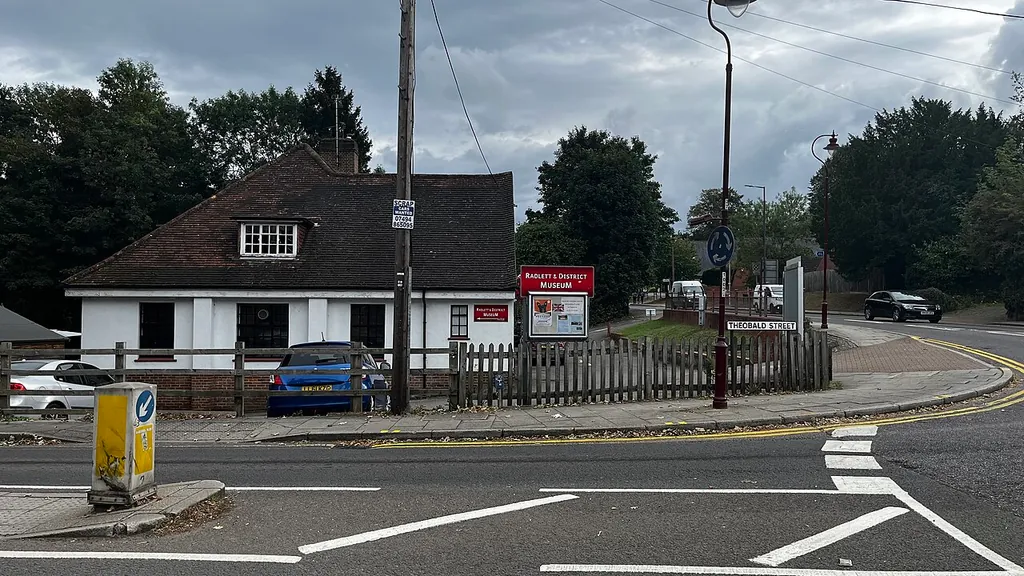 Radlett and District Museum – Photo 2 of 2