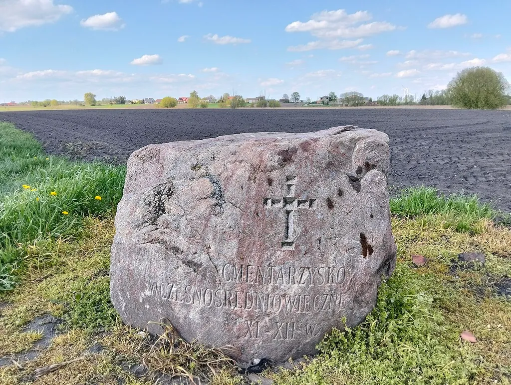 Rezerwat Archeologiczny Gród Wczesnopiastowski w Gieczu – Photo 3 of 3