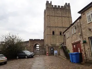 Richmond Castle – Photo 7 of 10
