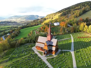 Ringebu stavkyrkje og prestegard – Bilde 3 av 9