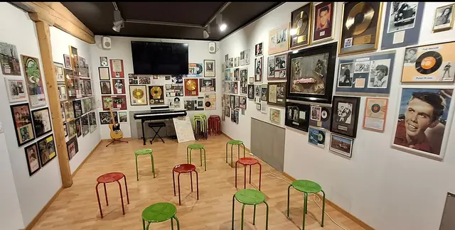 Rock- & Pop-Museum Niederbüren – Photo 2 sur 6