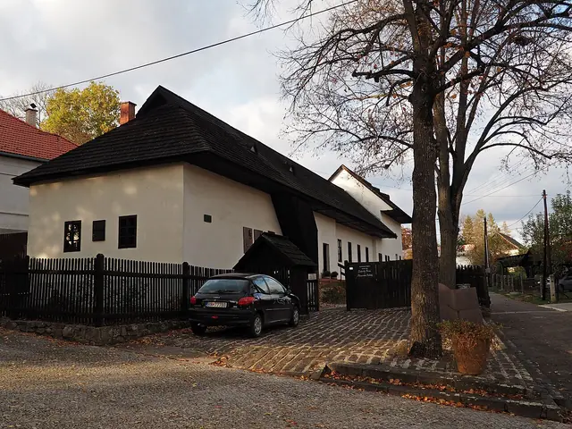 Rodný dom Ľudovíta Štúra a Alexandra Dubčeka in Uhrovec – Bild 2 von 4