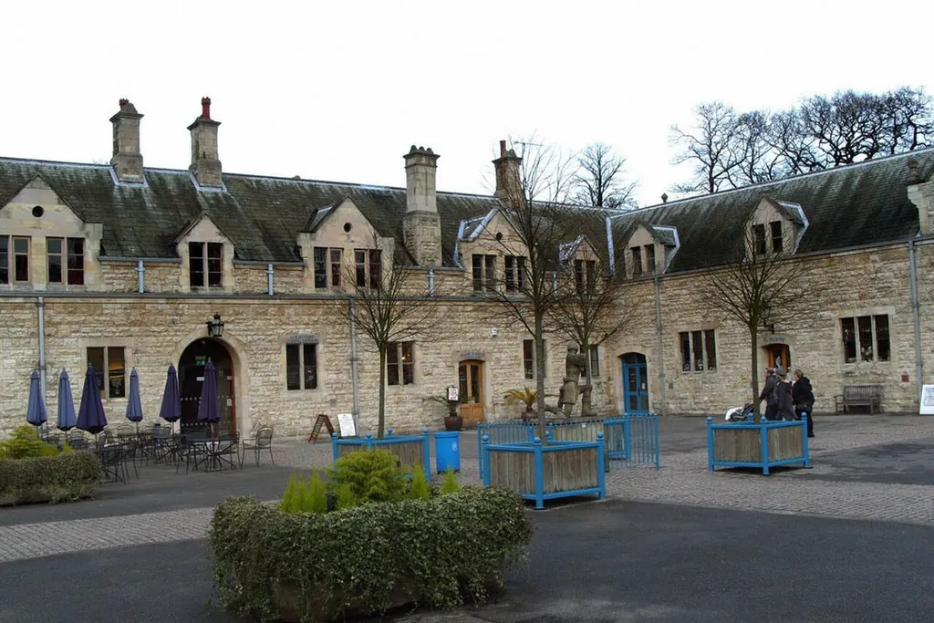 Royal Lancers and Nottinghamshire Yeomanry Museum in Perlethorpe