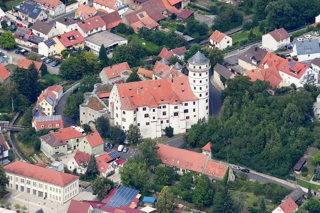 Schloss Grumbach – Schlossmuseen Rimpar – Photo 2 of 5