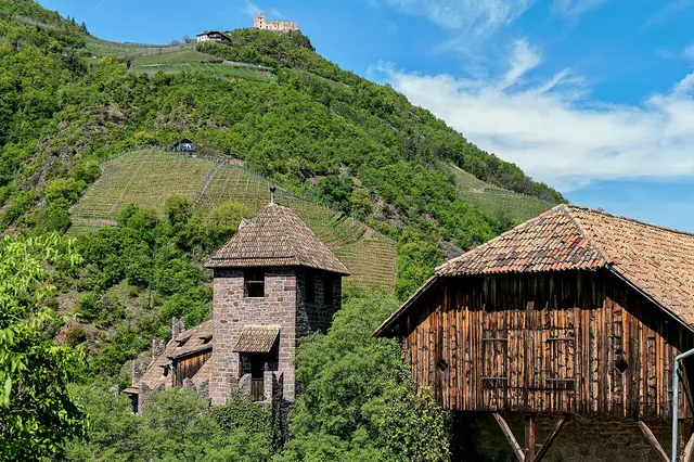 Schloss Runkelstein in Bolzano – Photo 4 of 5