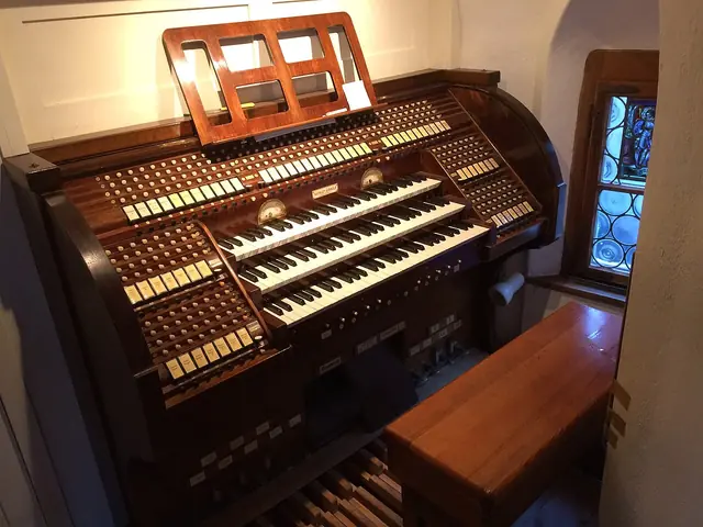 Schloss Tarasp – Photo 2 of 5