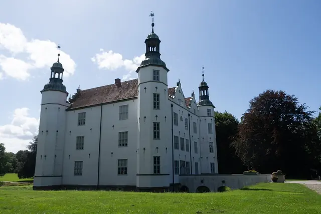Schlossmuseum Ahrensburg – Photo 2 of 5