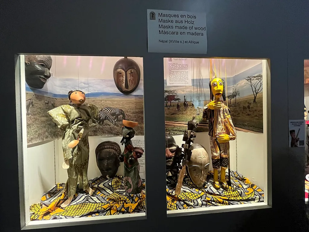 Schweizer Figurentheatermuseum in Fribourg – Photo 4 sur 4
