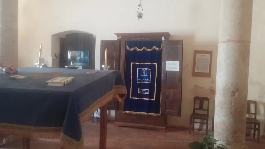 Sinagoga de Tomar – Museu Luso-Hebraico Abraão Zacuto – Foto 10 de 10