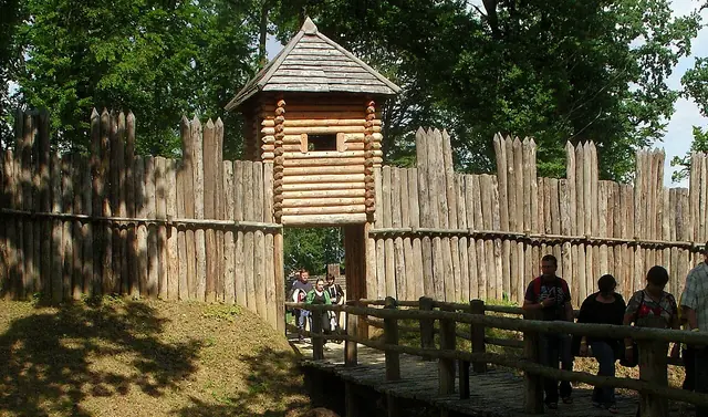 Skansen Archeologiczny "Karpacka Troja" w Trzcinicy in Trzcinica