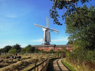 Skidby Mill in Cottingham – Photo 1 of 4