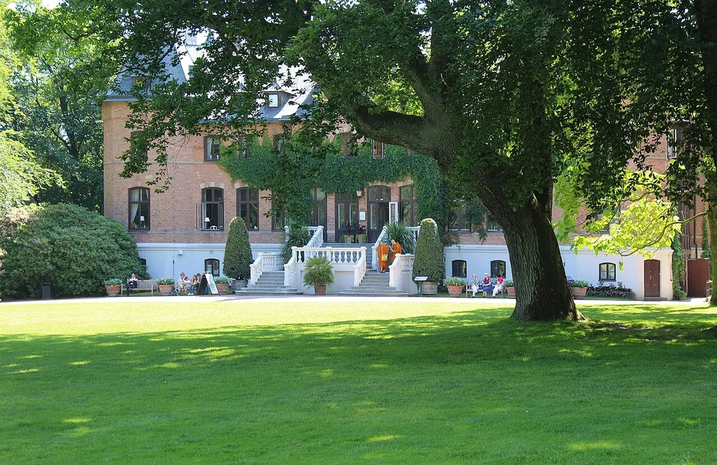 Sofiero slott och slottsträdgård in Helsingborg – Bild 3 av 9