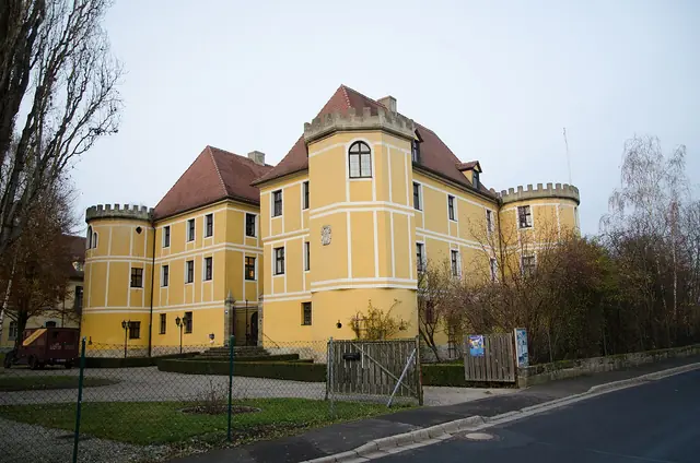 Spielzeugmuseum im Alten Schloss Sugenheim