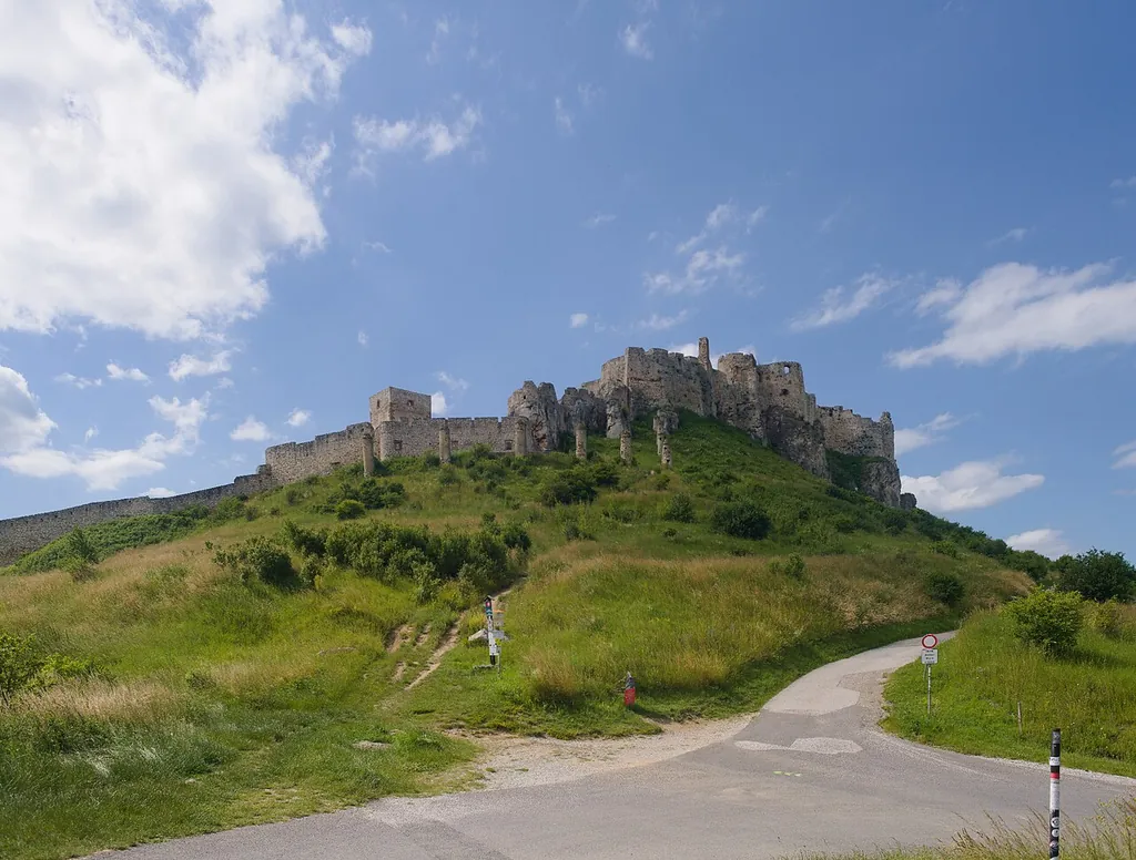 Spišský hrad in Žehra
