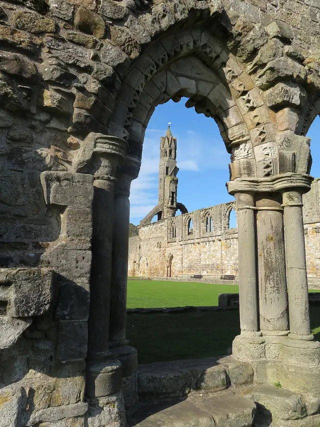 St Andrews Cathedral Museum – Photo 3 of 4