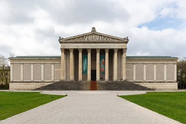 Staatliche Antikensammlungen in Munich – Photo 2 of 10