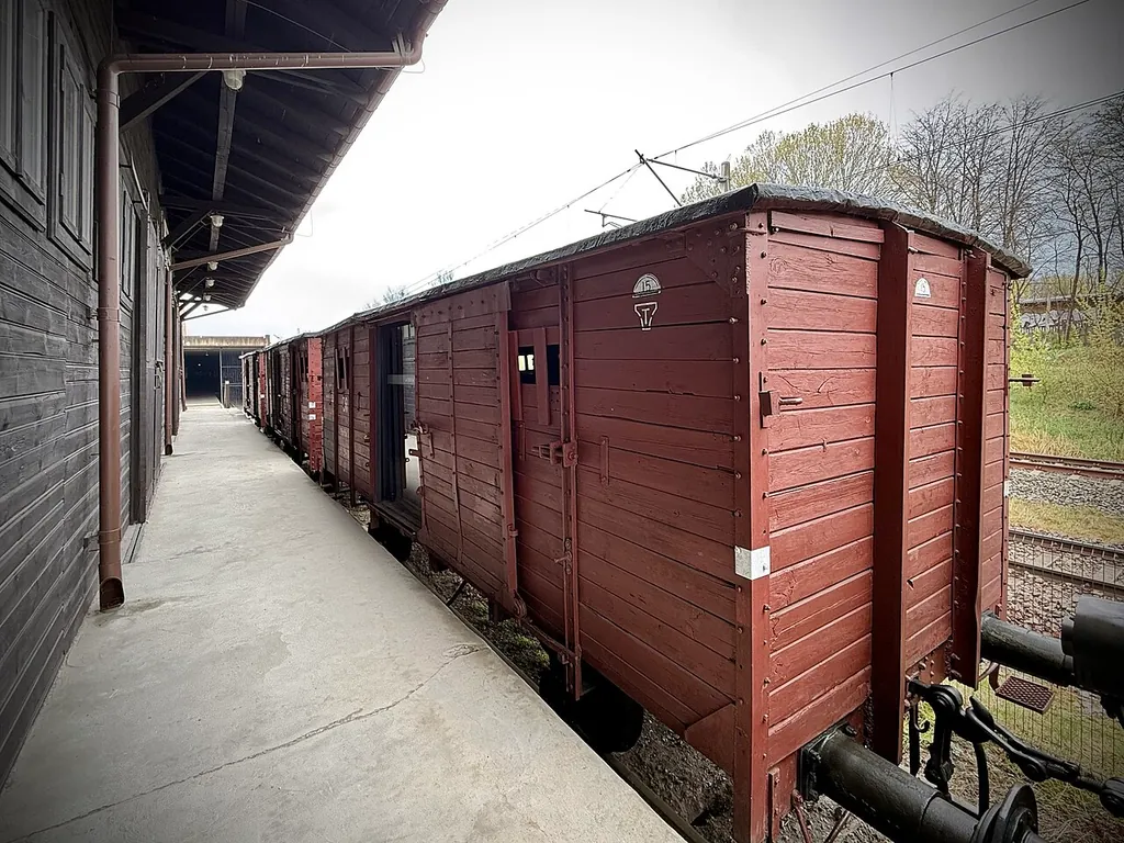 Stacja Radegast in Łódź – Zdjęcie 4 z 10