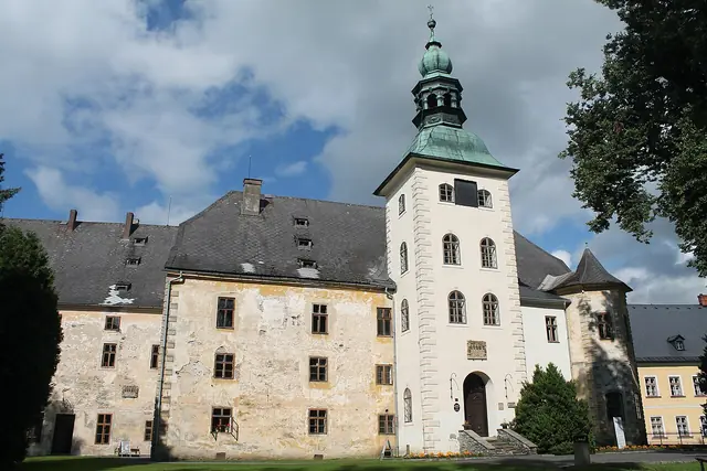 Státní zámek Janovice u Rýmařova