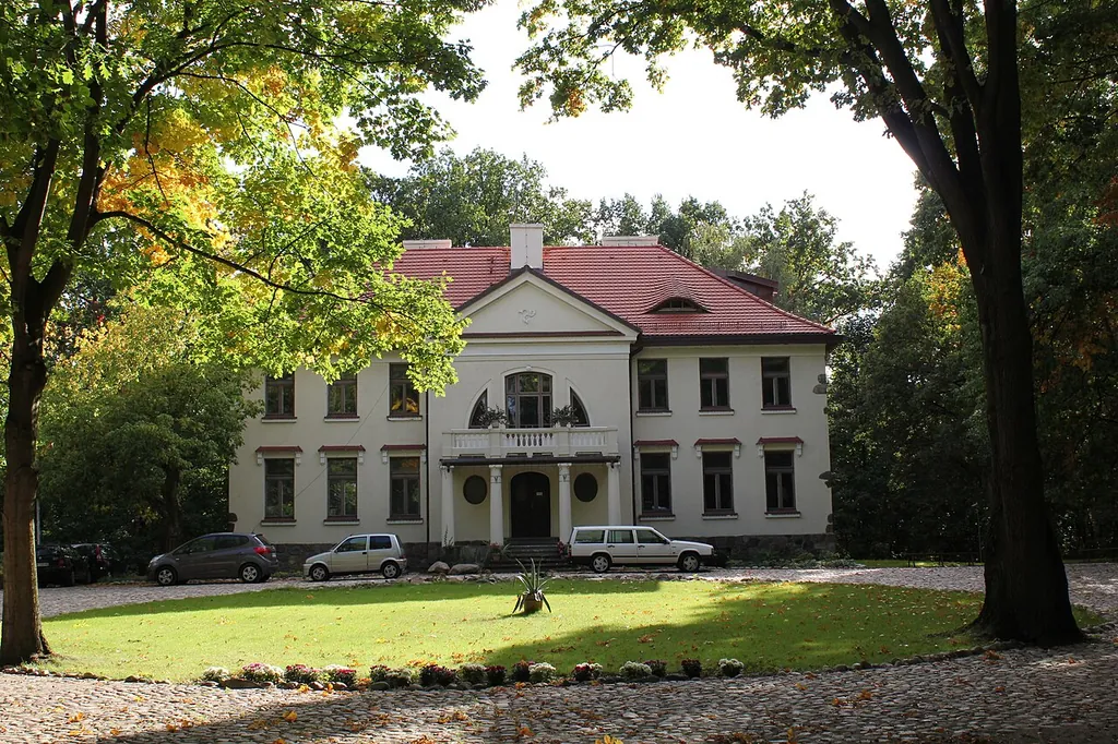Muzeum im. Anny i Jarosława Iwaszkiewiczów w Stawisku in Podkowa Leśna