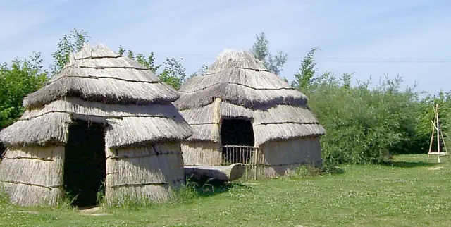 Steinzeitdorf Kussow in Damshagen