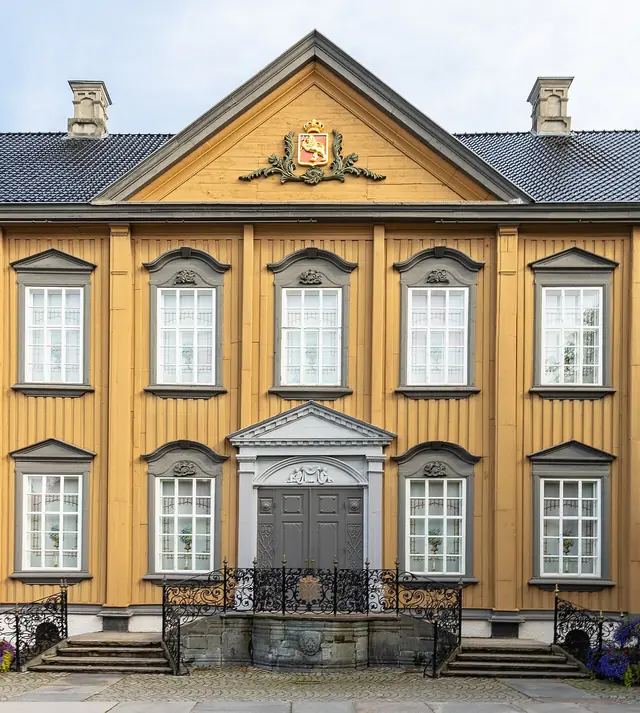 Stiftsgården in Trondheim – Bilde 2 av 2