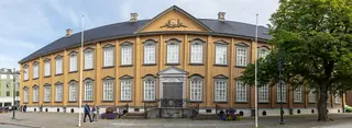 Stiftsgården in Trondheim – Bilde 1 av 2