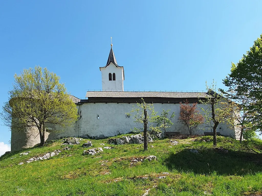 Tabor nad Cerovim in Velike Lipljene – Photo 2 of 6