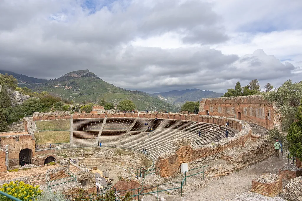 Teatro antico di Taormina – Photo 10 of 10