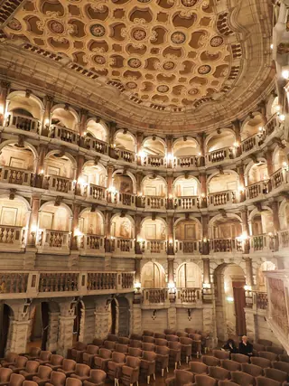 Teatro Scientifico del Bibiena in Mantua – Photo 3 of 4