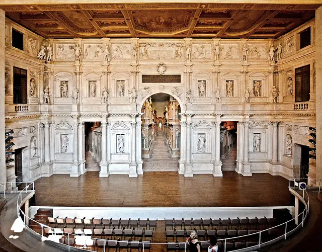 Teatro Olimpico in Vicenza – Bild 2 von 10