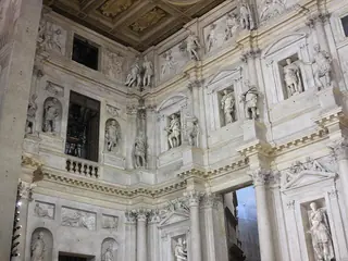 Teatro Olimpico in Vicenza – Bild 8 von 10