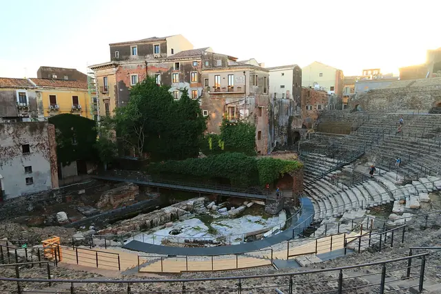 Teatro antico e Odeon in Catania – Bild 2 von 8
