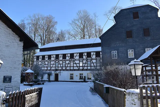 Technisches Museum Papiermühle Niederzwönitz in Zwönitz