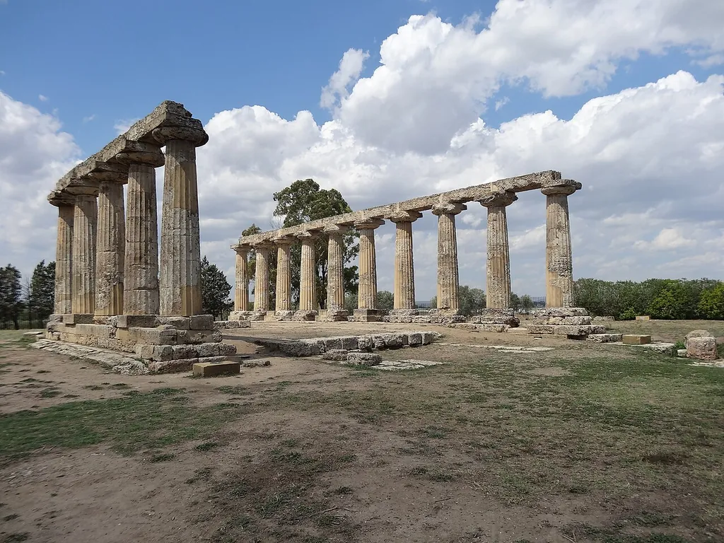 Tempio delle Tavole Palatine in Bernalda