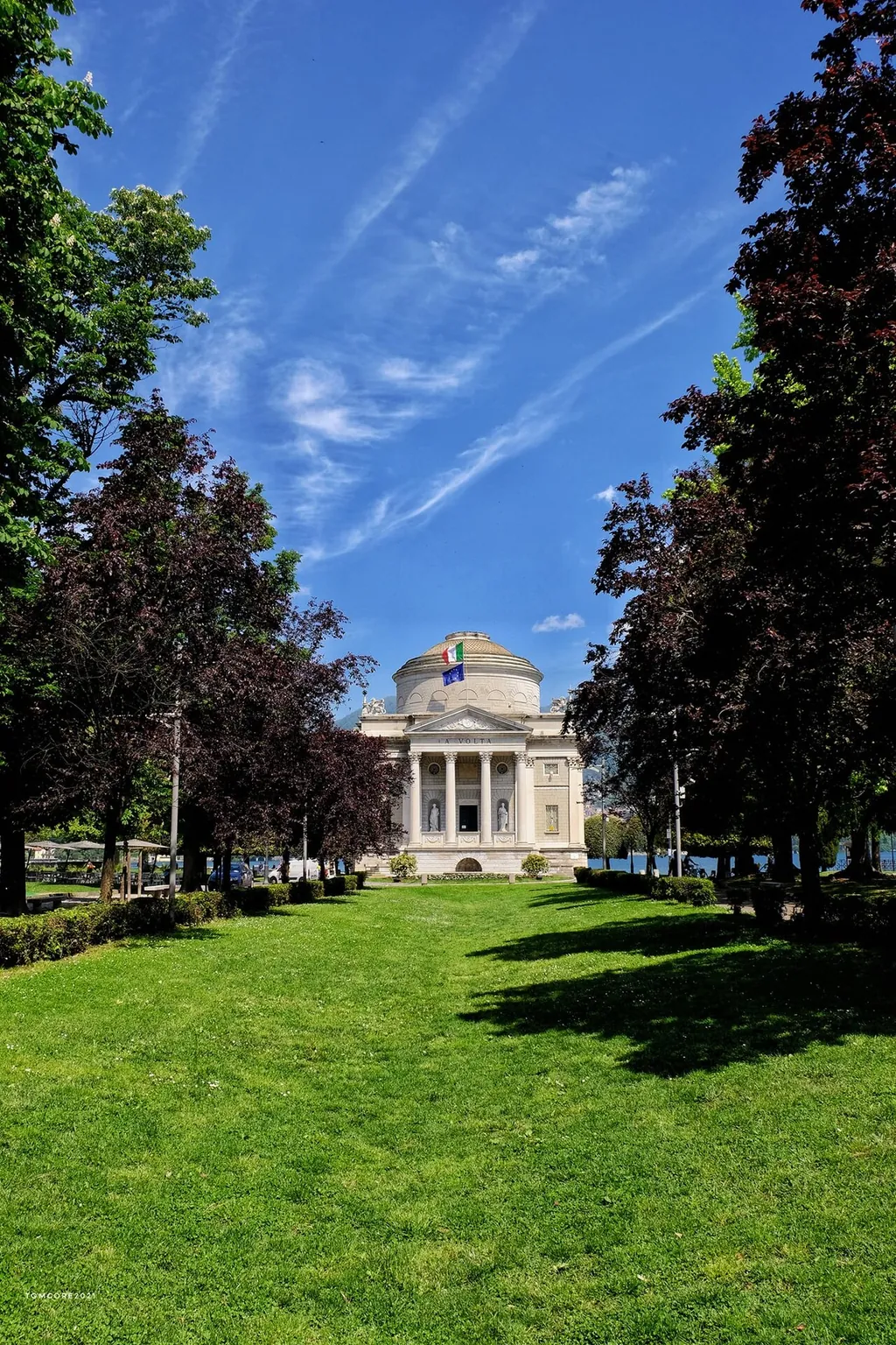 Tempio Voltiano in Como – Bild 6 von 10
