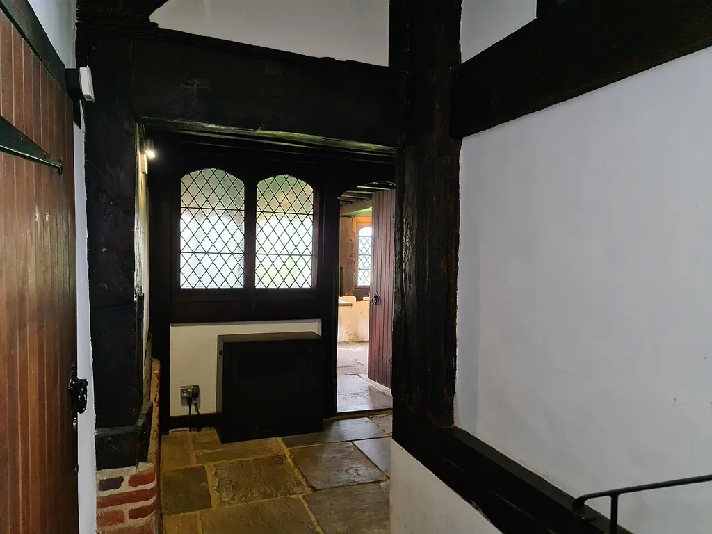 Queen Elizabeth's Hunting Lodge in London – Bild 7 von 10