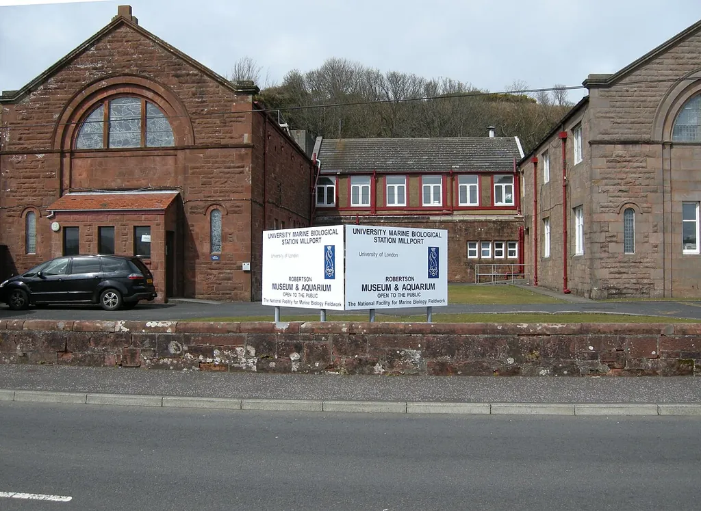 Robertson Museum in Millport